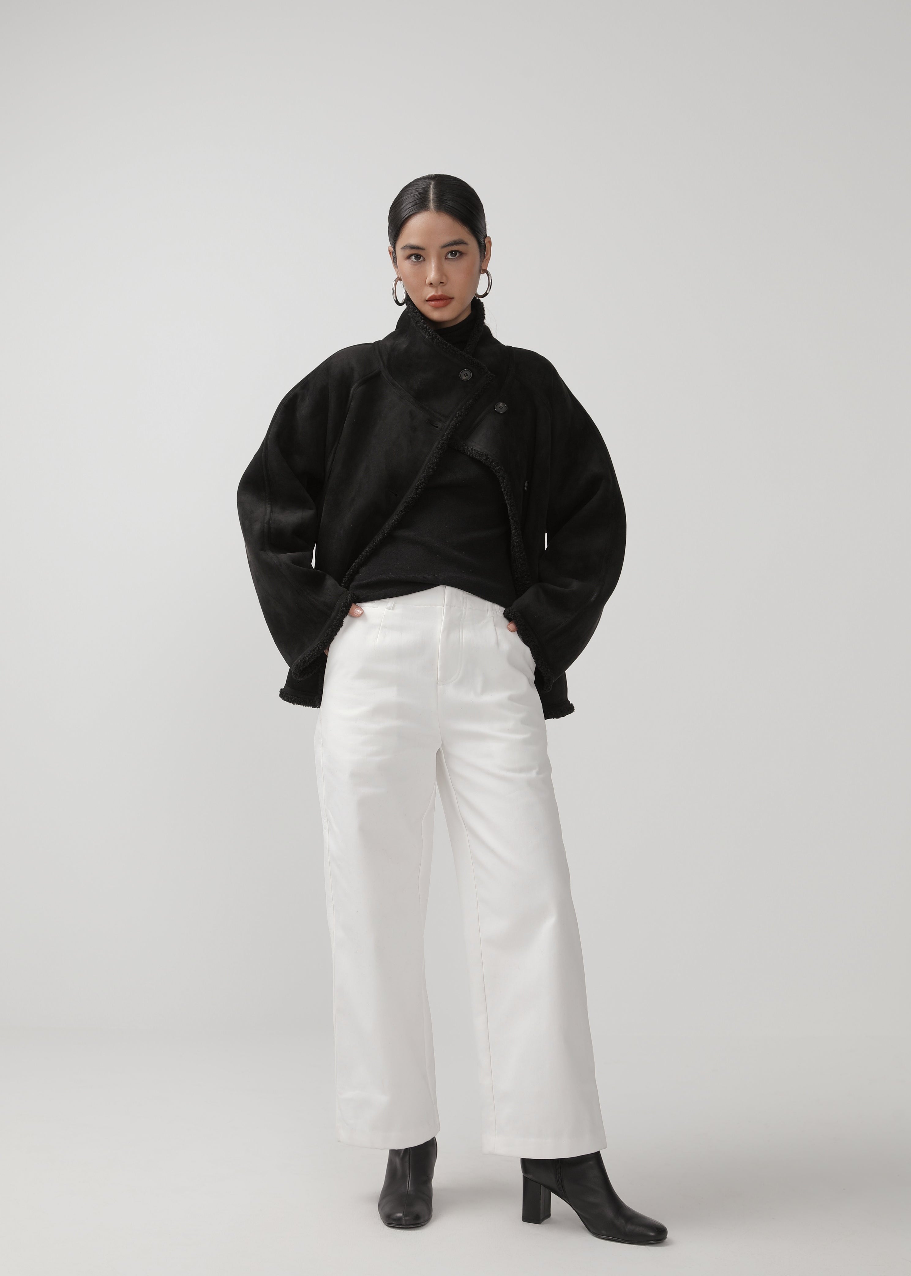 Minimalist Straight Pants