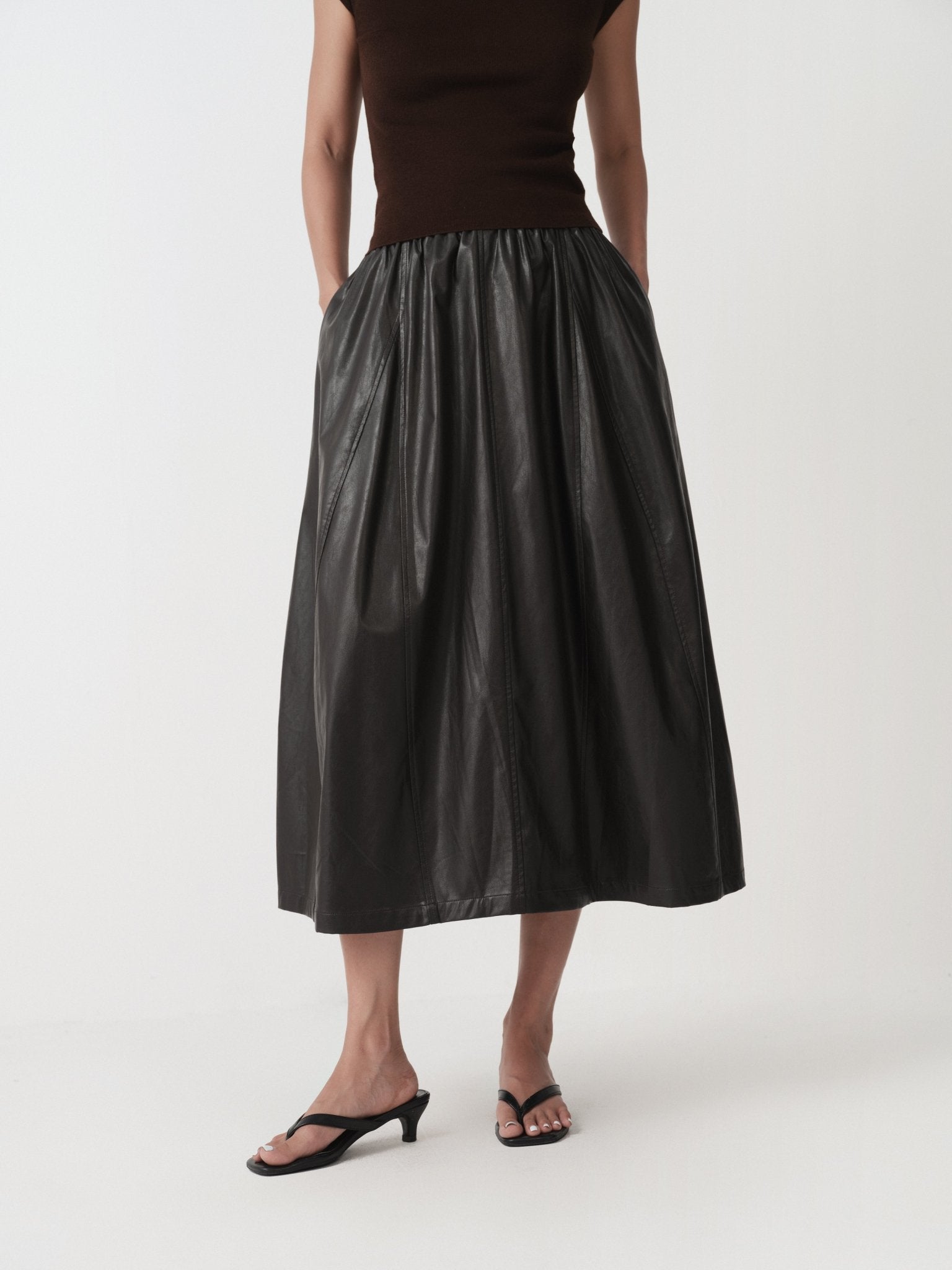 A - line Minimalist Skirt - Nettarei