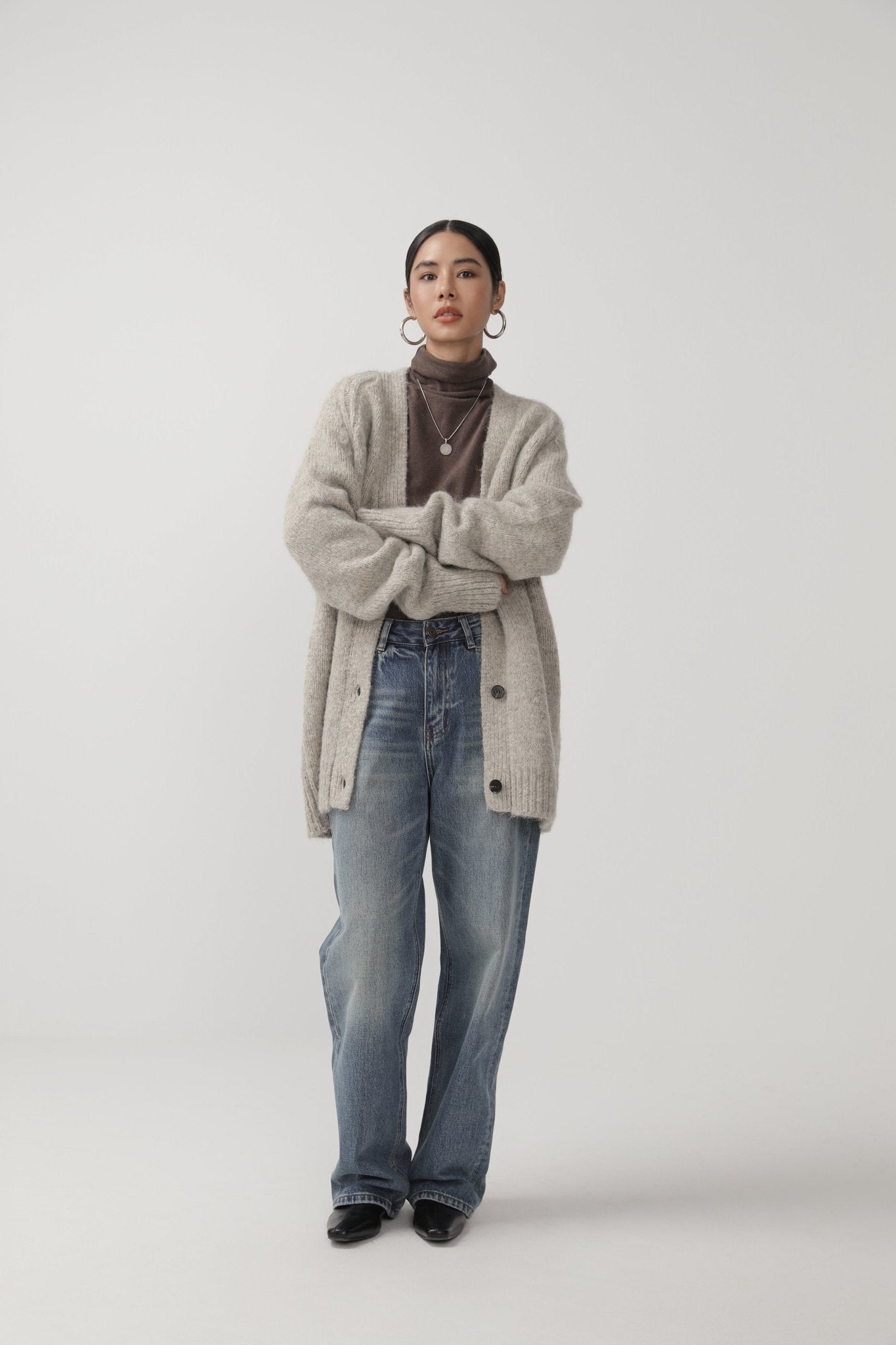 Loose Minimalist Cardigan for Fall - Nettarei