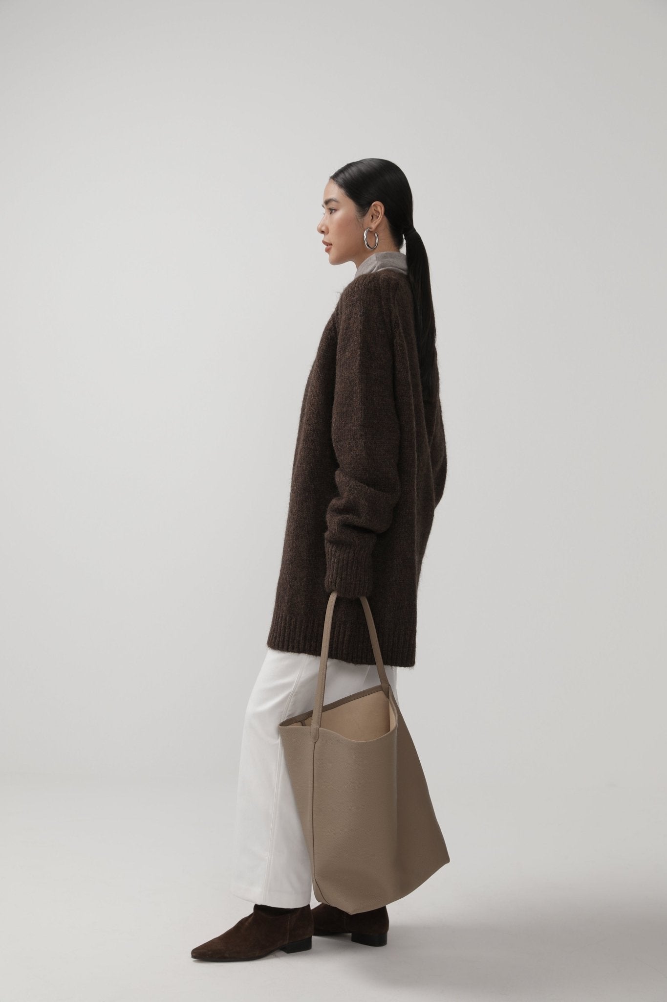 Loose Minimalist Cardigan for Fall - Nettarei