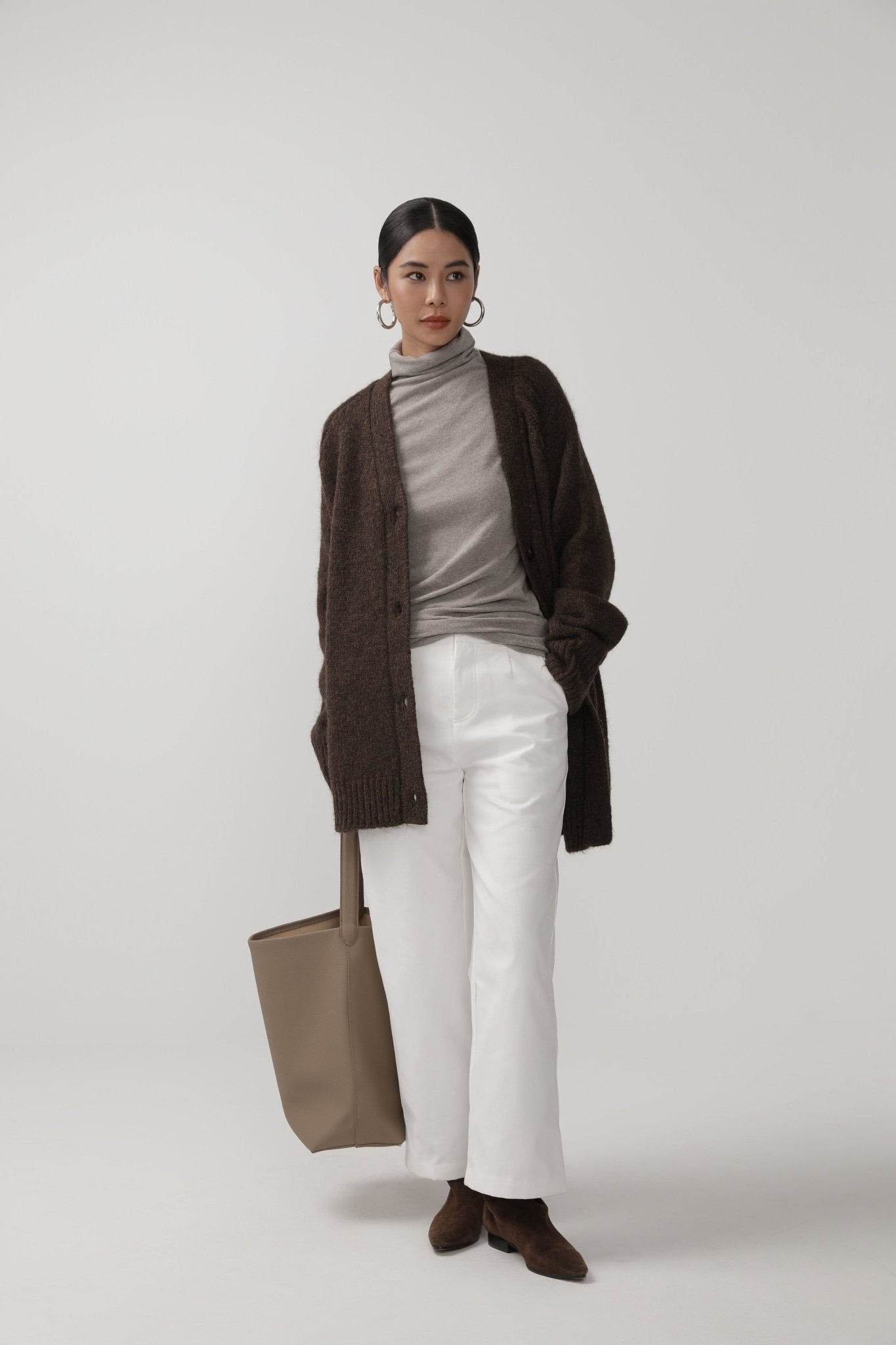 Loose Minimalist Cardigan for Fall - Nettarei