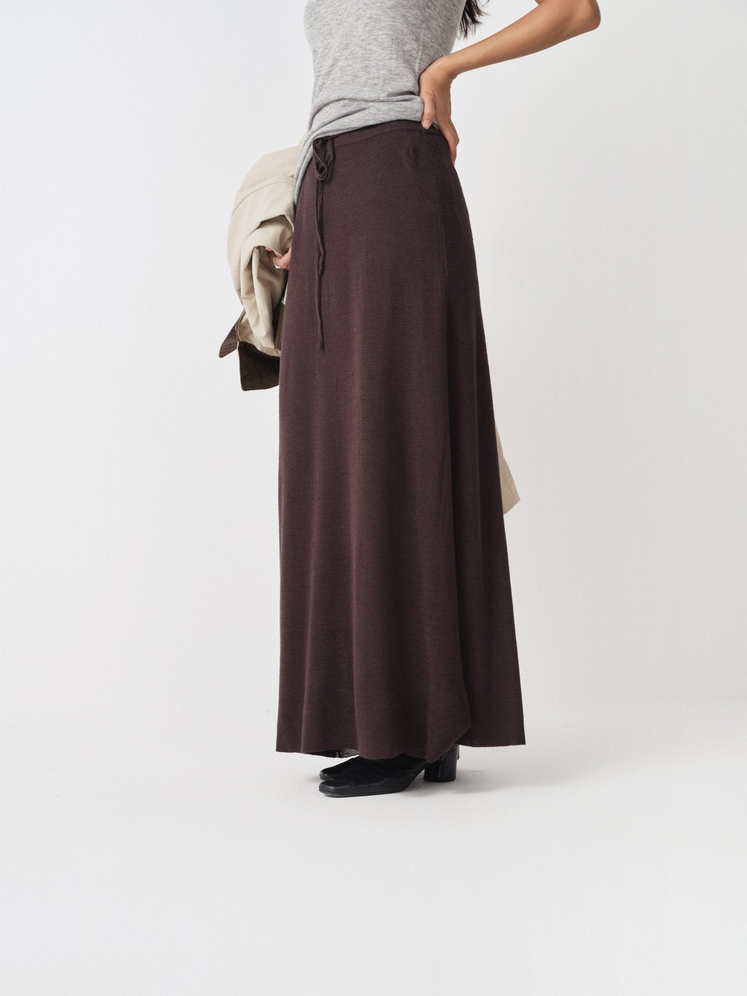Minimal Linen A - line Maxi Skirt - Nettarei