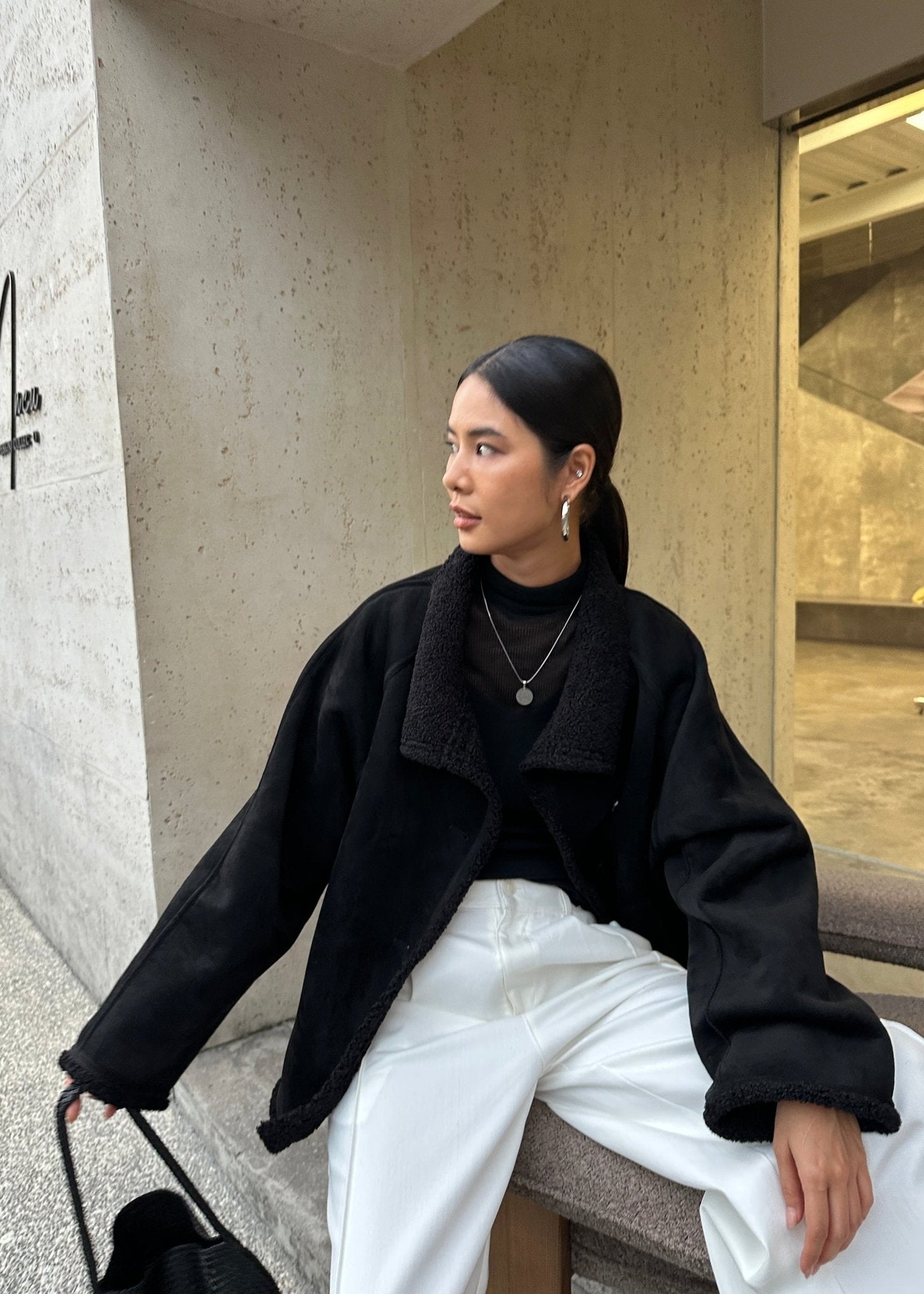 Minimalist Fleece Coat - Nettarei