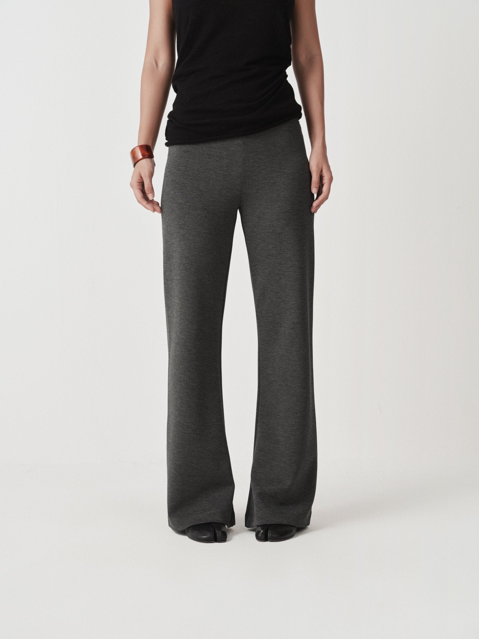 Minimalist Straight - Leg Pants - Fall - Nettarei