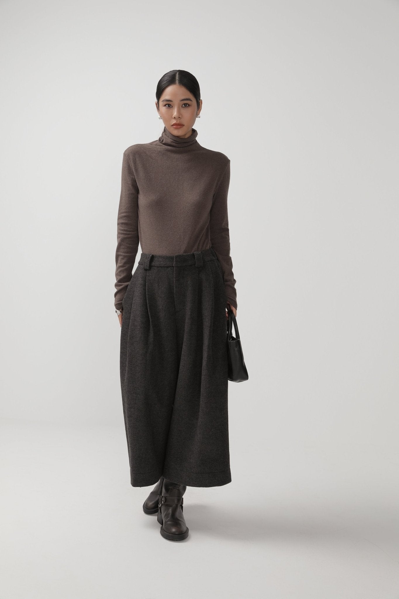 Minimalist Turtleneck Top for Fall - Nettarei