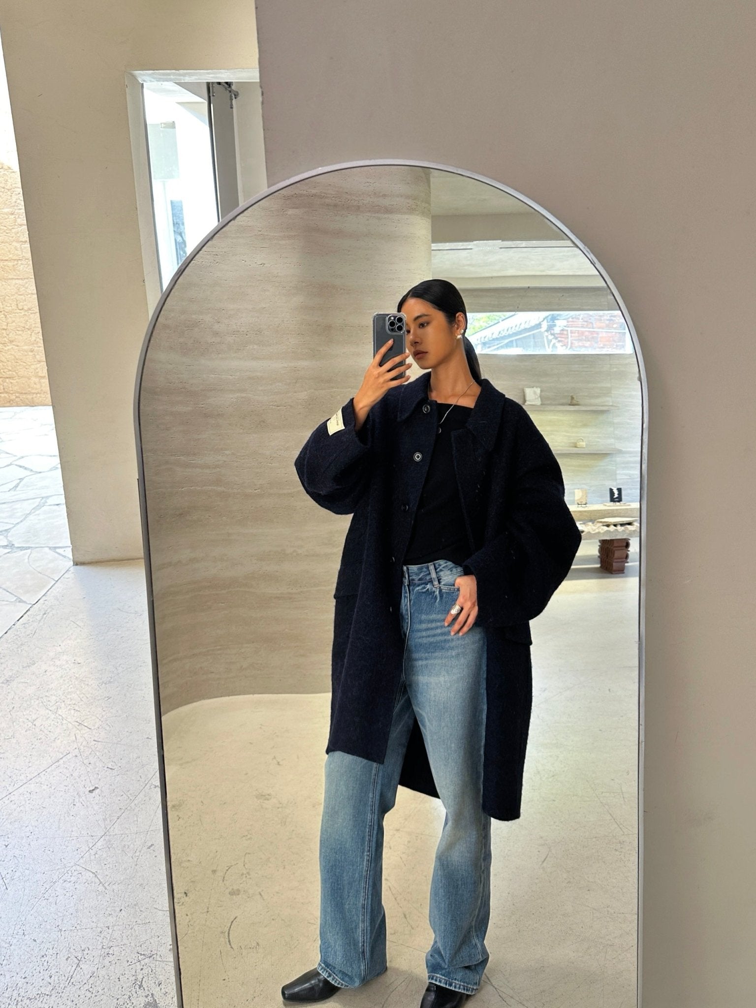 Oversized Minimalist Coat for Fall - Nettarei