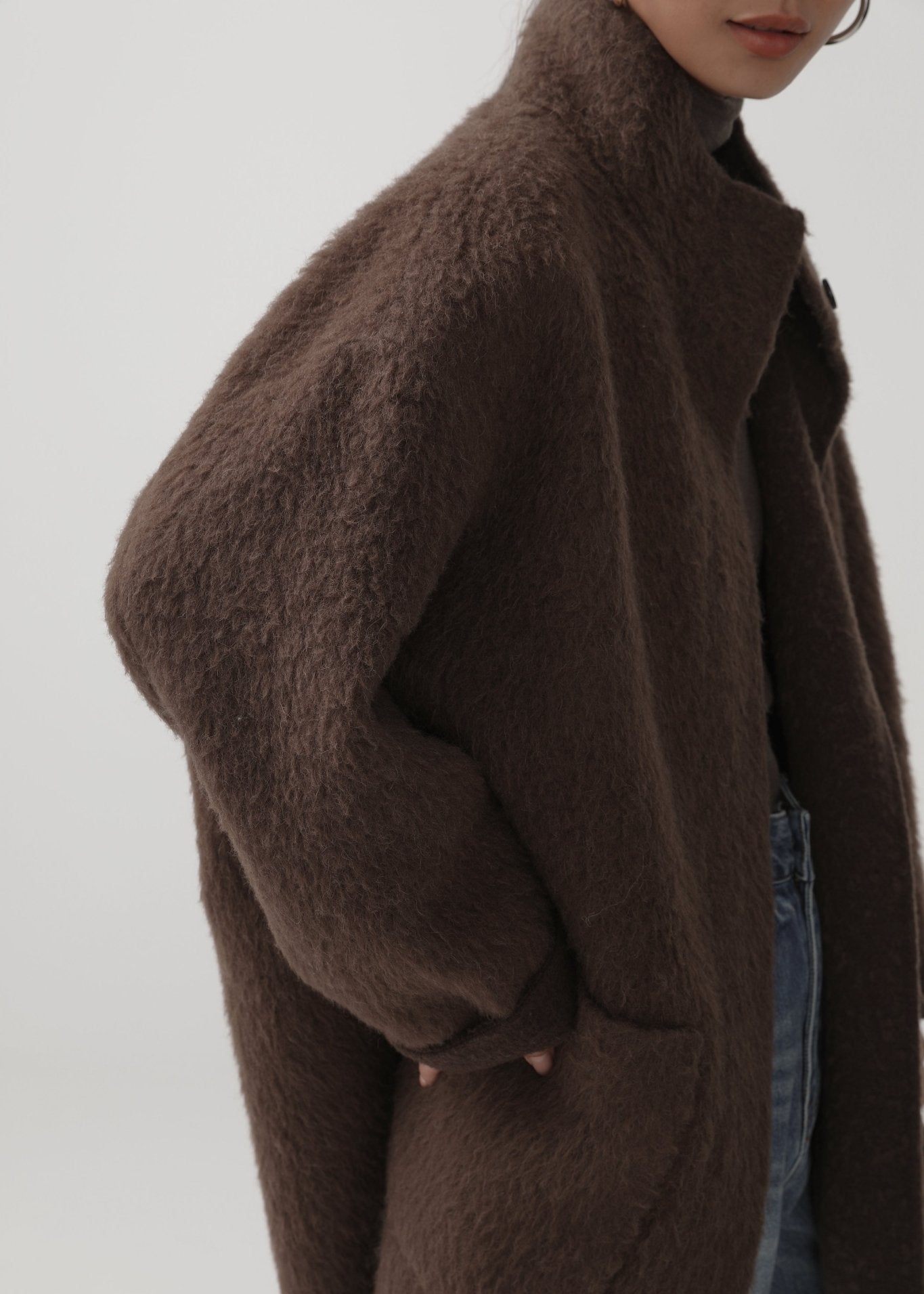 Oversized Minimalist Coat for Fall - Nettarei