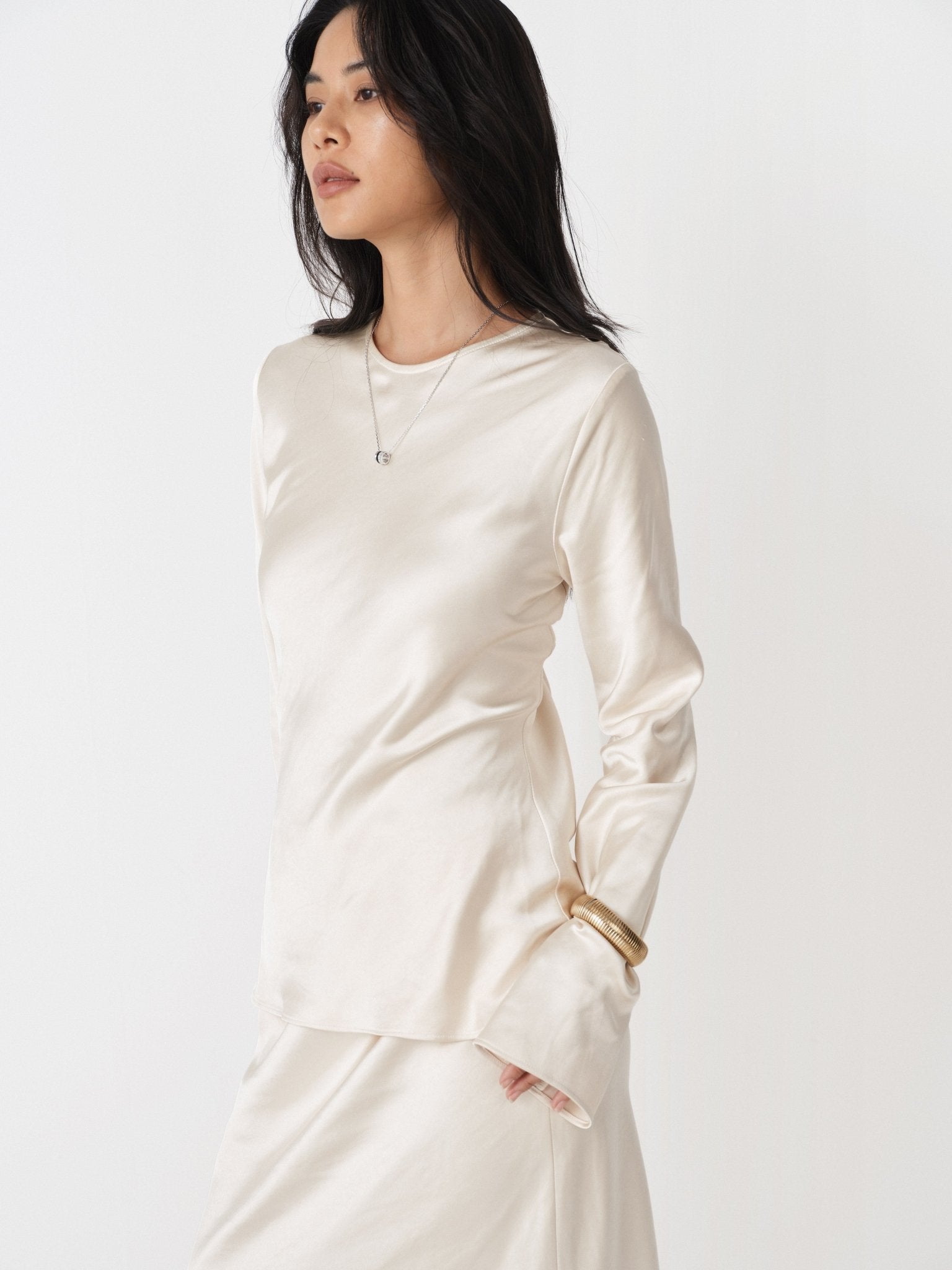 Refined Sheath T-Shirt Workwear - Nettarei