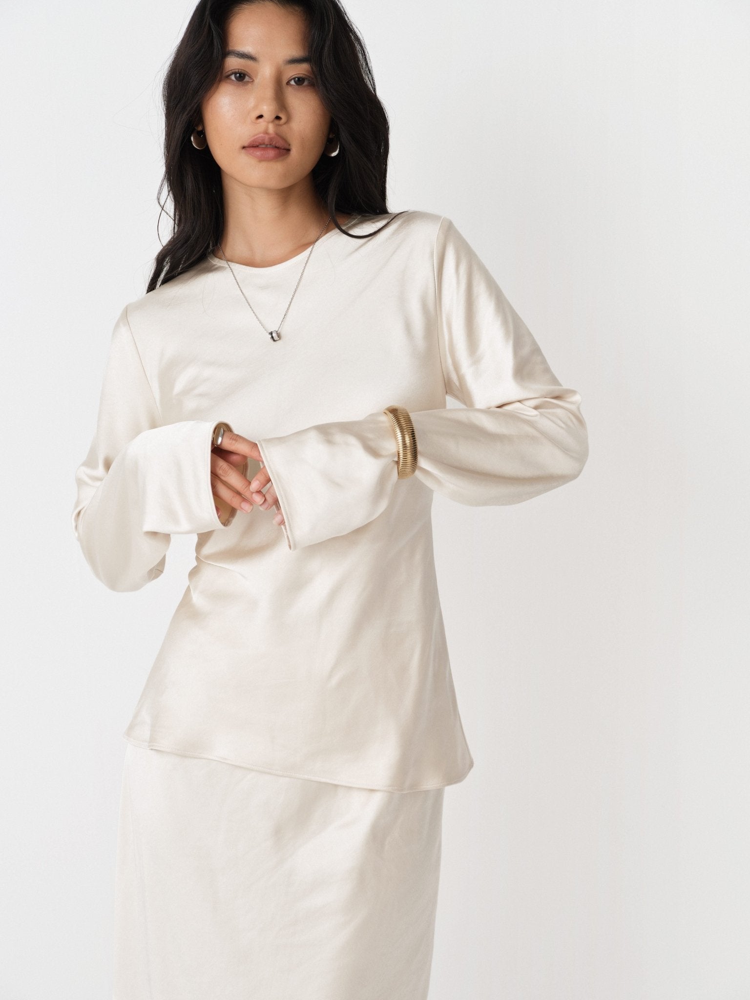 Refined Sheath T-Shirt Workwear - Nettarei