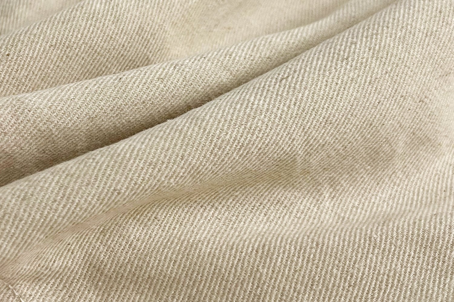 Relaxed Fit Minimalist Loose Shorts - Nettarei