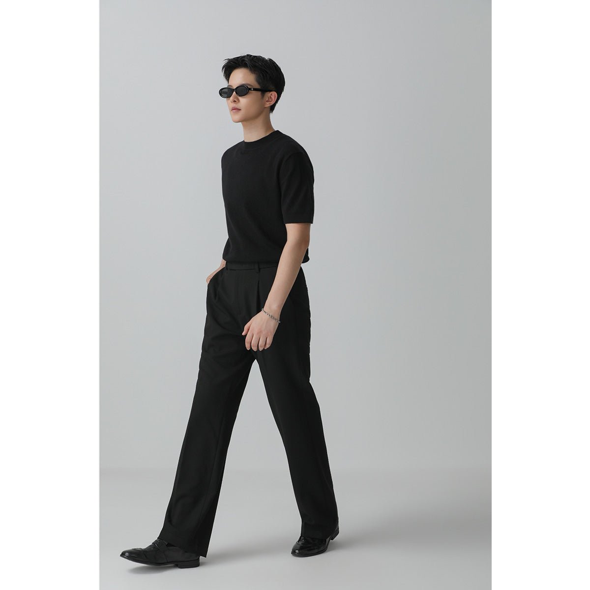 Relaxed Straight-Leg Trousers – Wrinkle-Resistant Wool-Blend Pants with Elastic Back Waist for Men - Nettarei