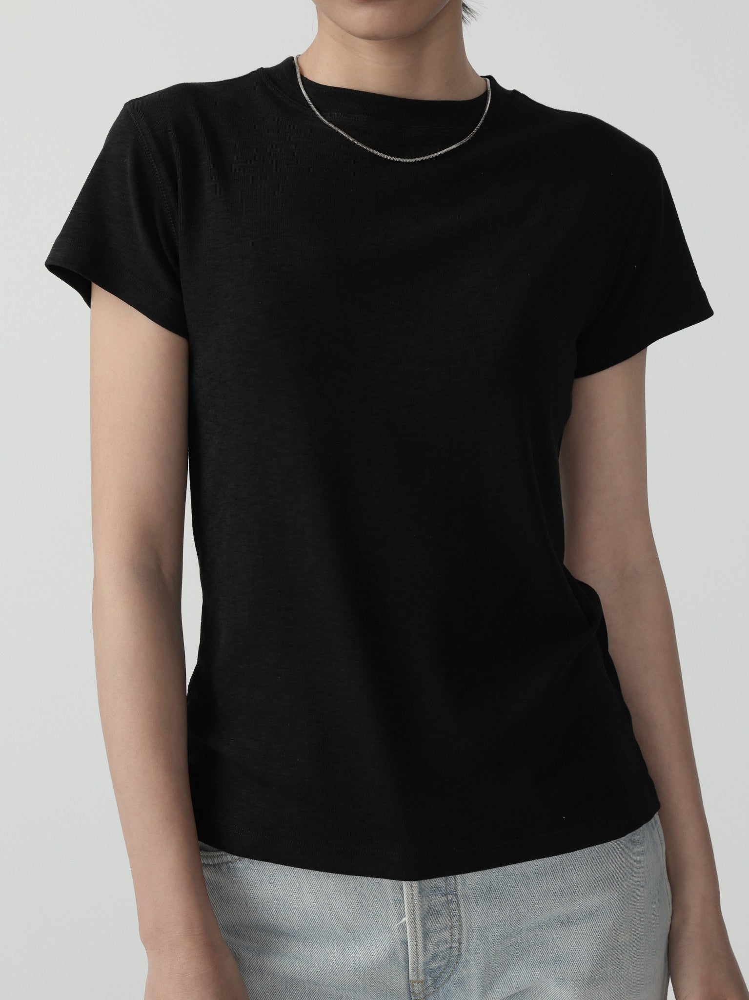 Sleek Minimal Modal Cotton Fitted T-Shirt - Nettarei
