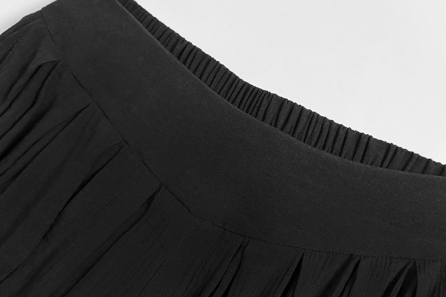 Sleek Minimalist Palazzo Pants - Nettarei