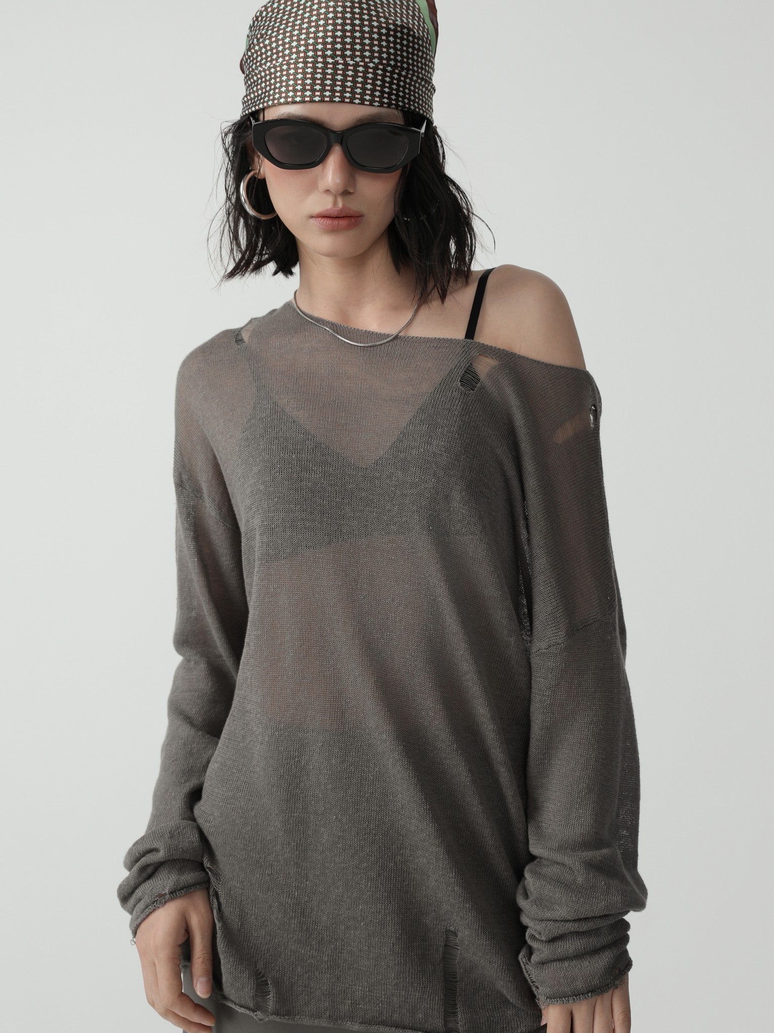 Sleek Minimalist Square Scarf for Women - Nettarei