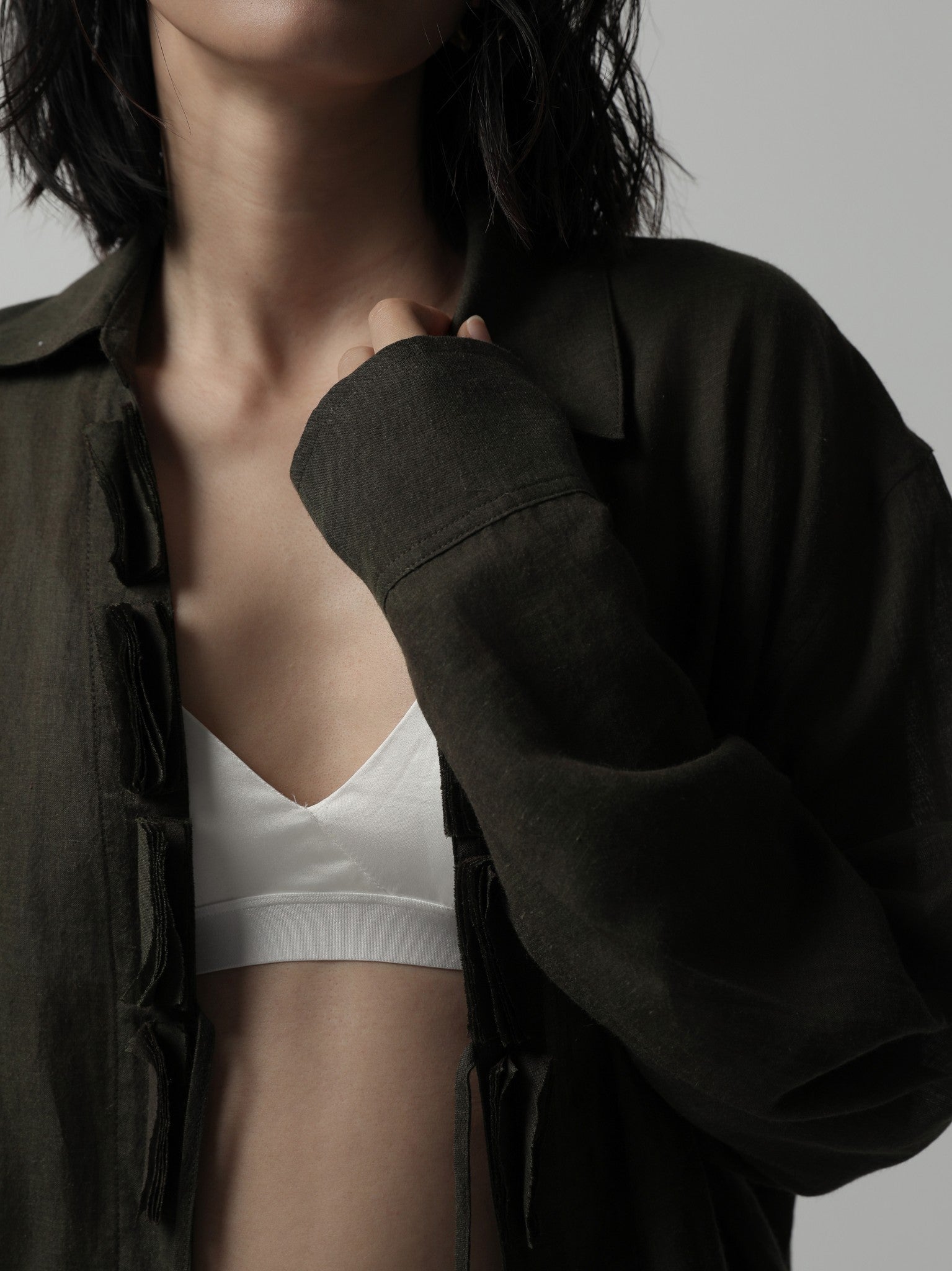 Sleek Minimalist Triangle Bralette - Nettarei