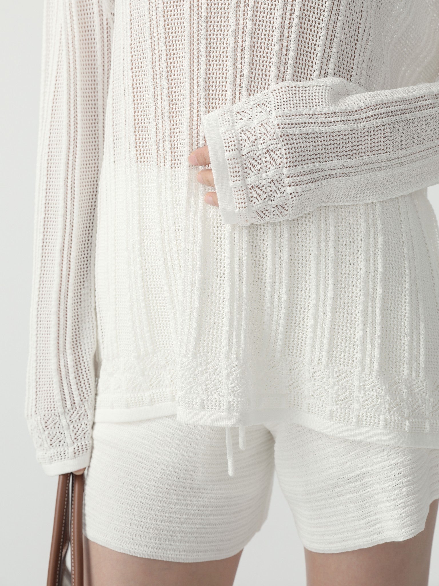 Sleek Minimalist Wide - Leg Knit Shorts - Nettarei