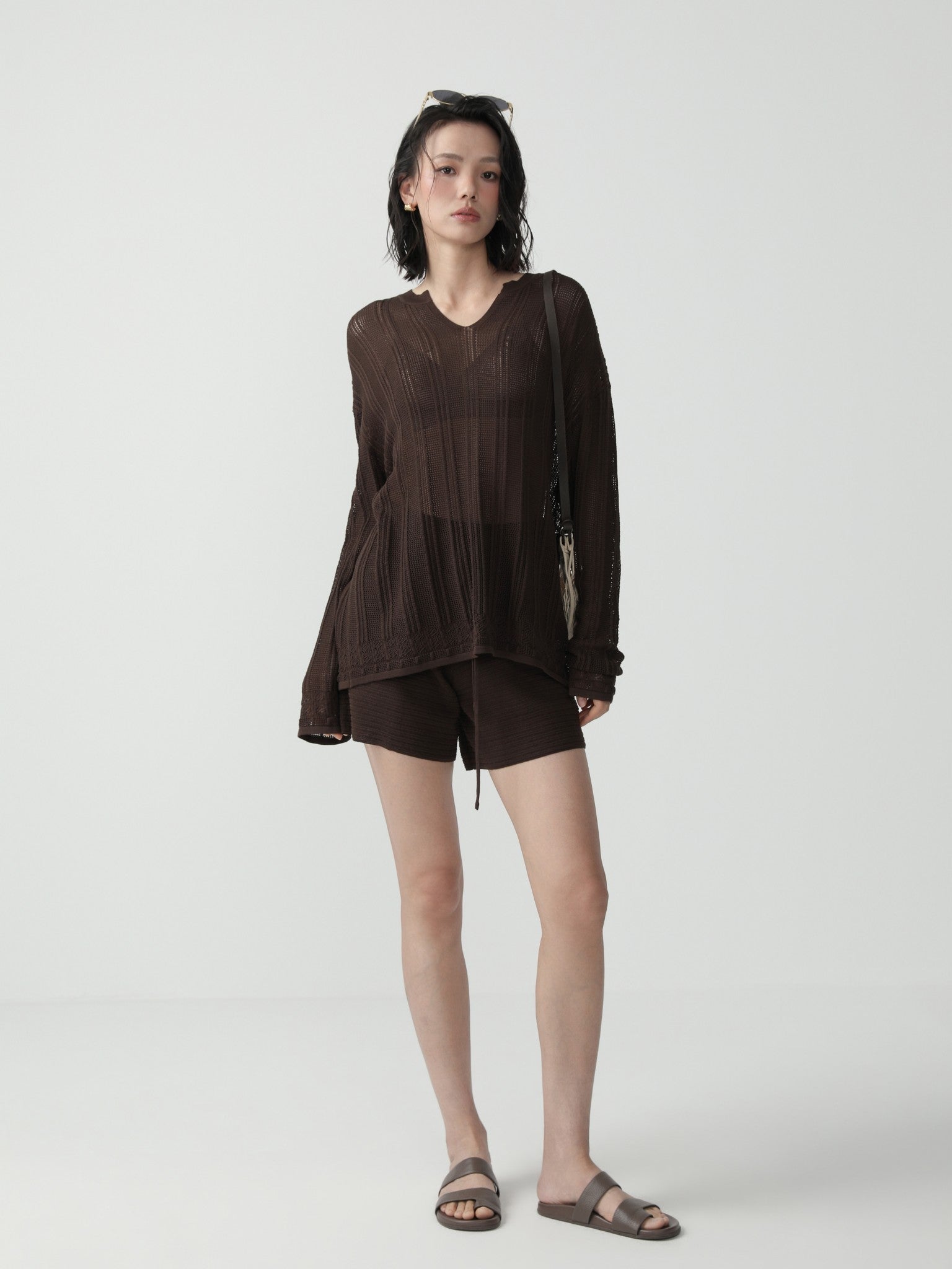 Sleek Minimalist Wide - Leg Knit Shorts - Nettarei