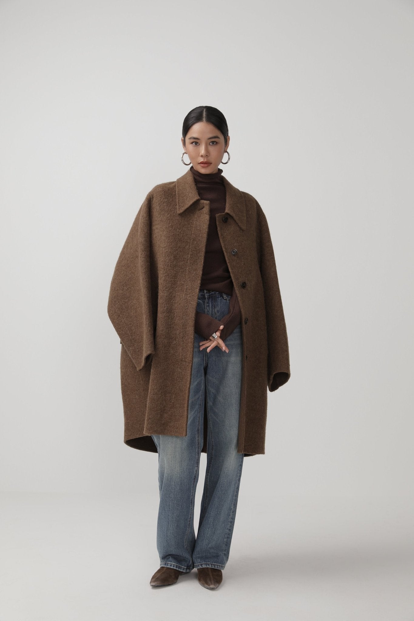 Straight Jeans for Fall - Nettarei