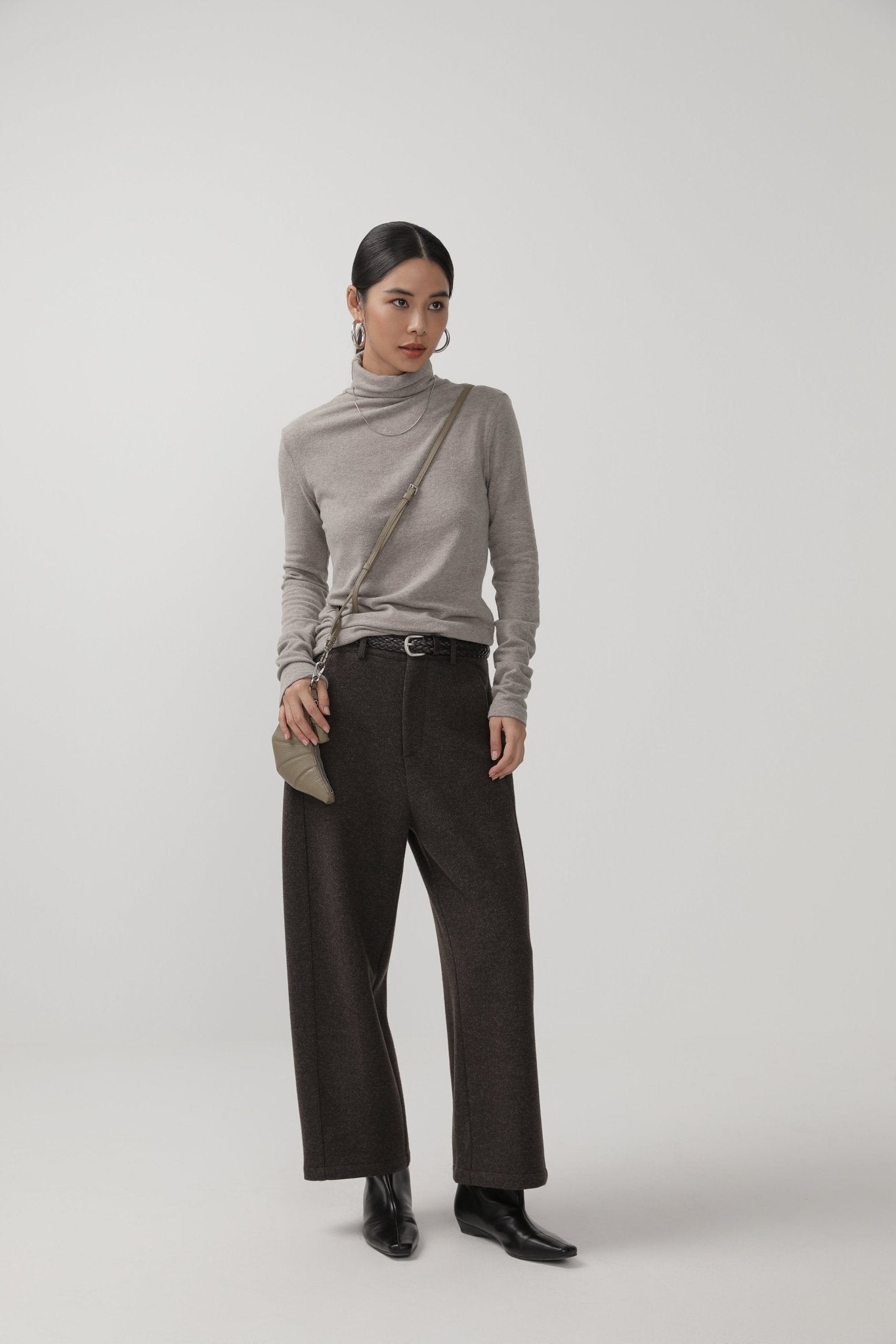 Straight Minimalist Pants - Nettarei