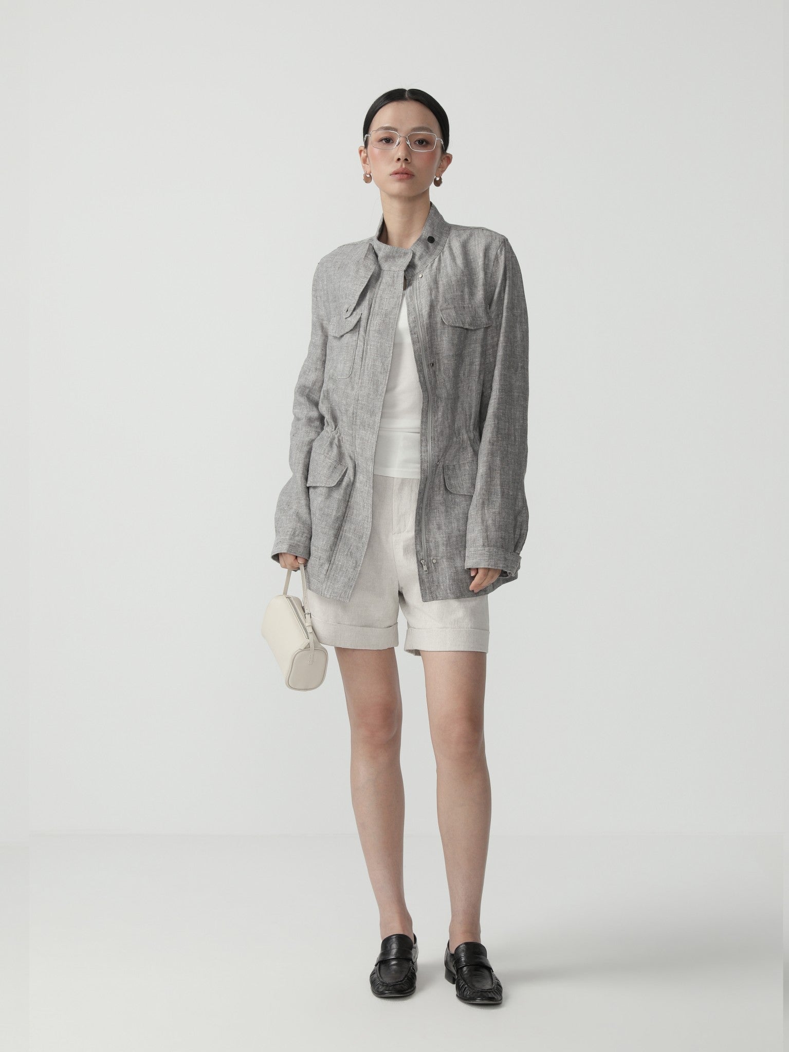Stylish Minimal Cargo Jacket for Women - Nettarei