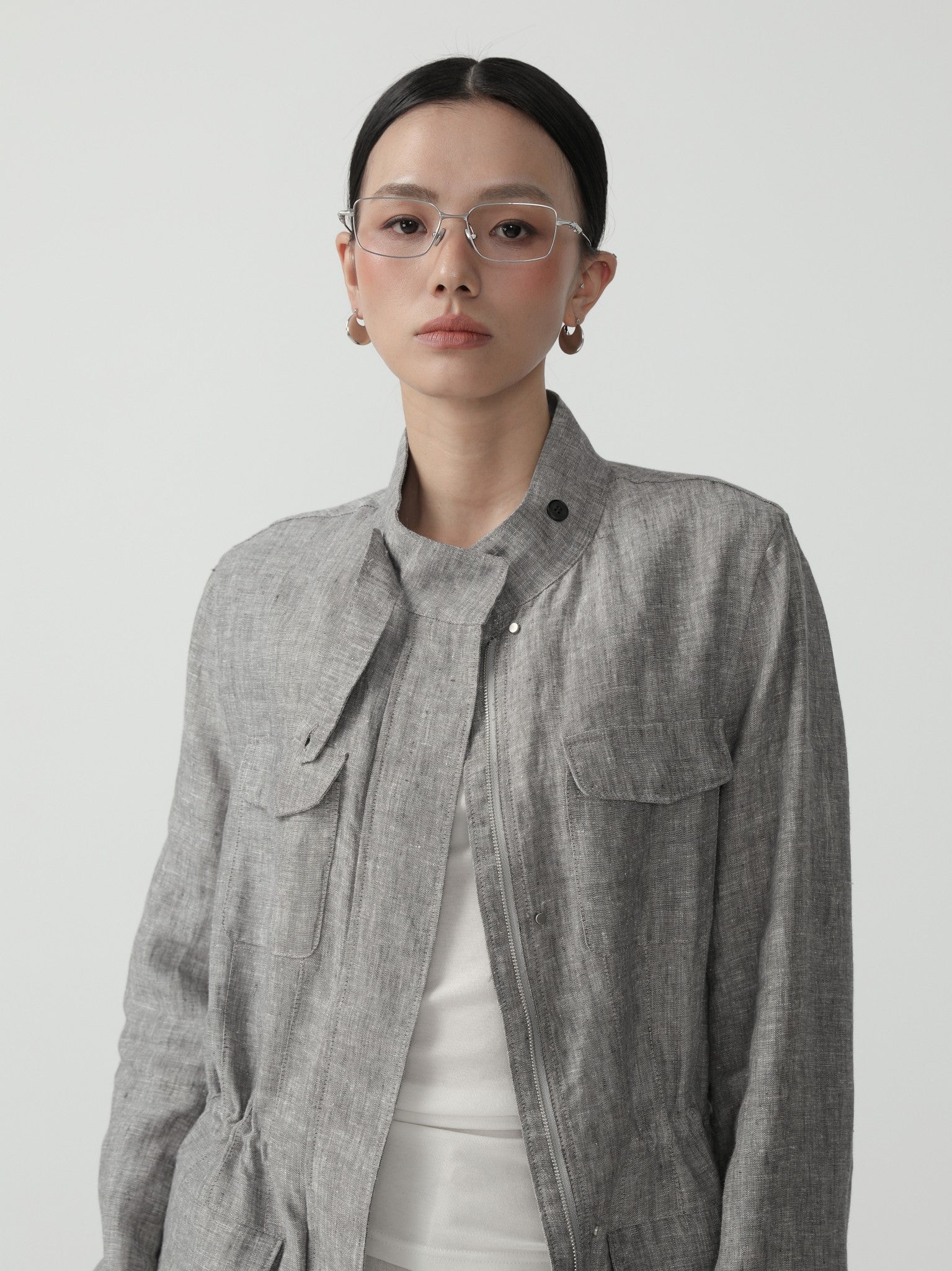 Stylish Minimal Cargo Jacket for Women - Nettarei