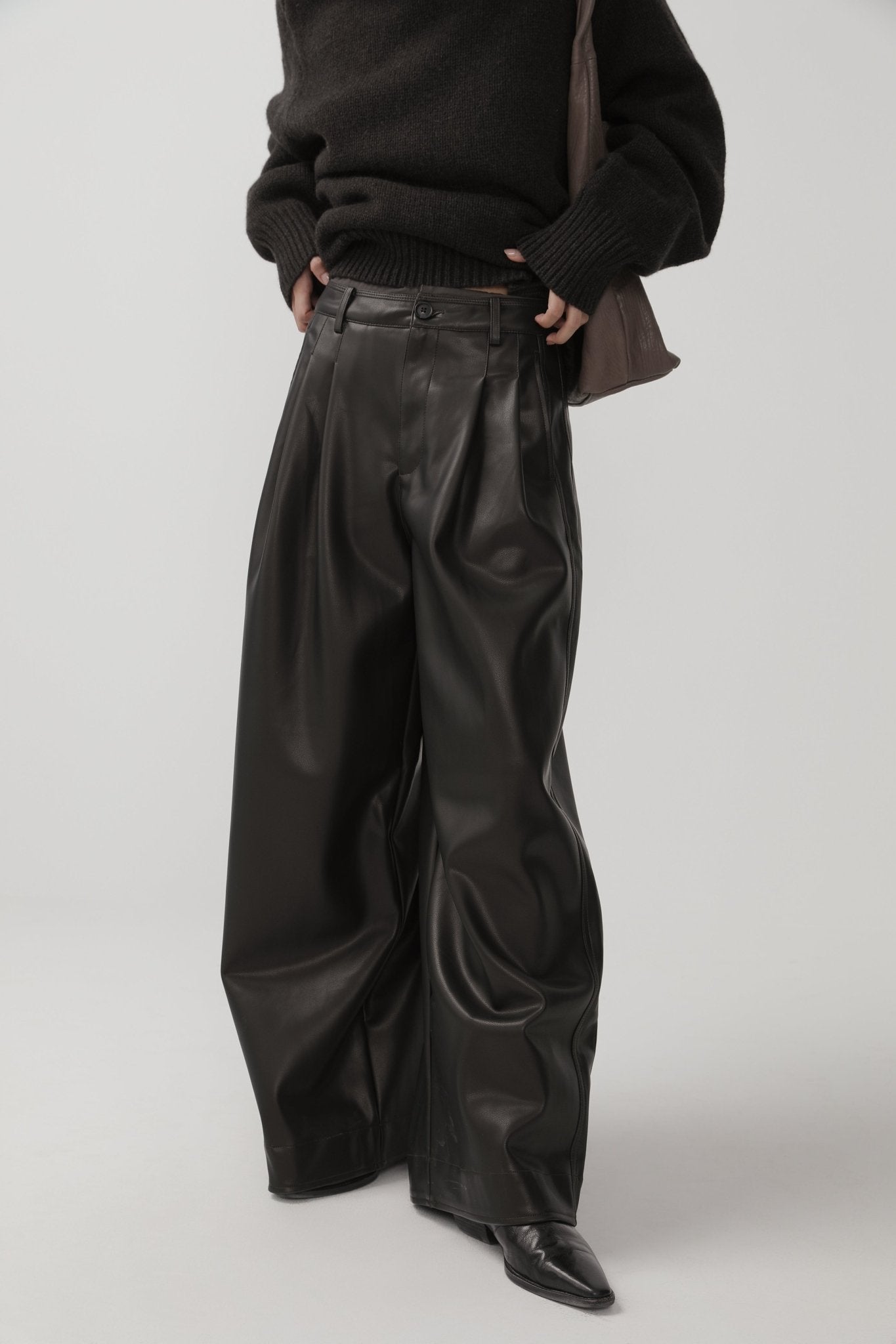 Wide - Leg Minimalist Pants - Nettarei