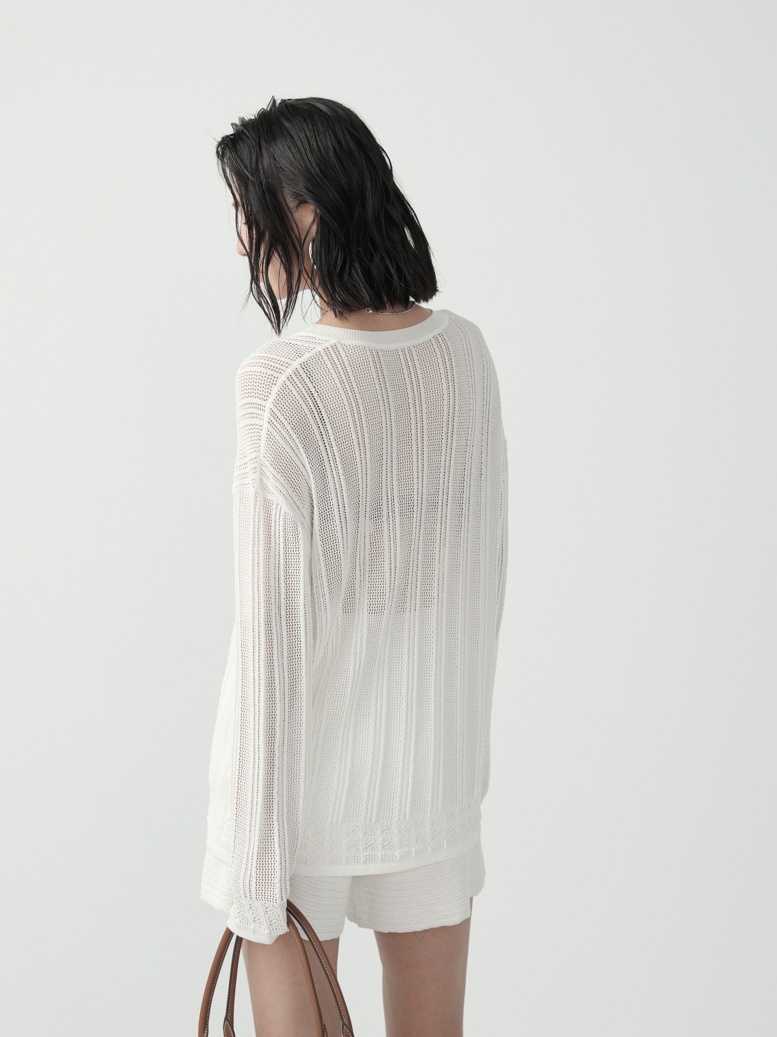 Sleek Minimalist Wide-Leg Knit Shorts