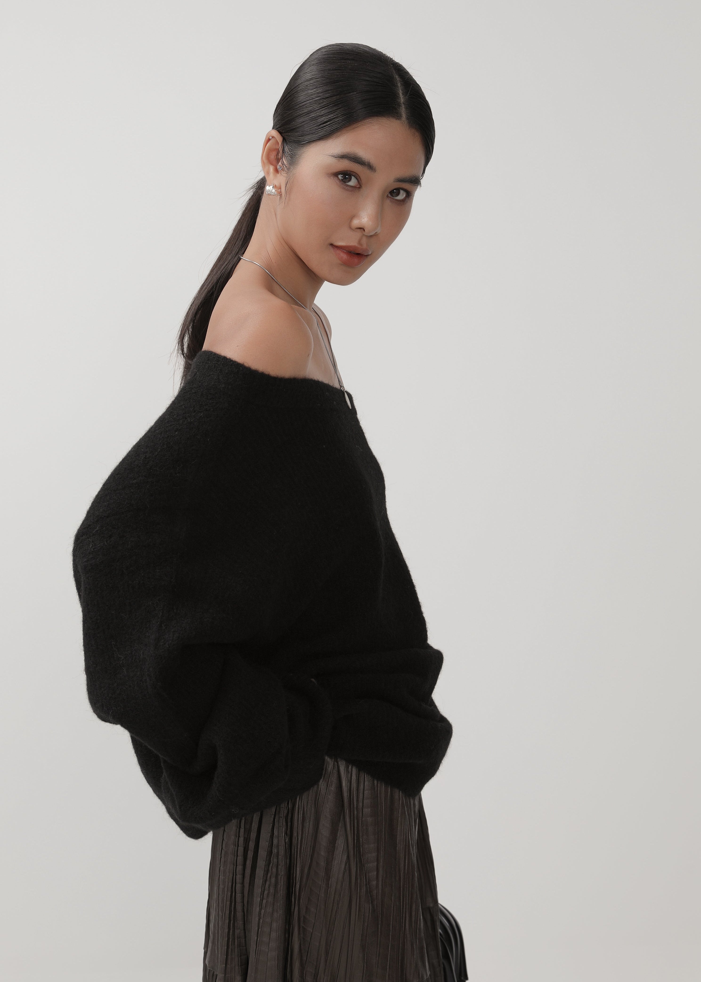 Alpaca Loose Sweater - Nettarei