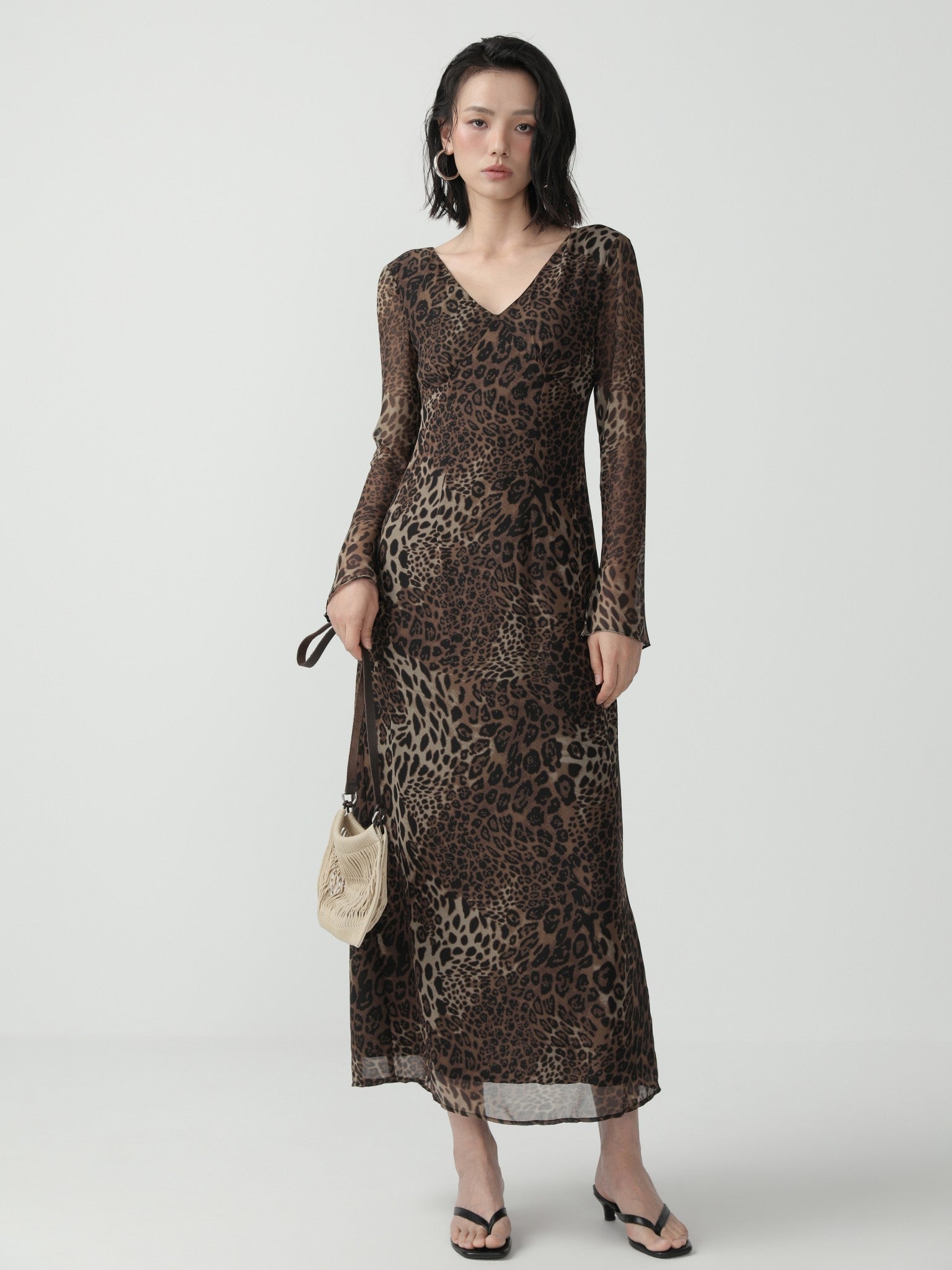 Elegant V - neck Minimalist Dress for Women - Nettarei