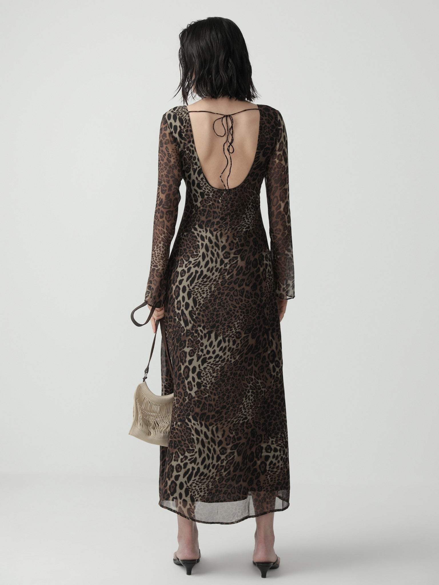 Elegant V - neck Minimalist Dress for Women - Nettarei