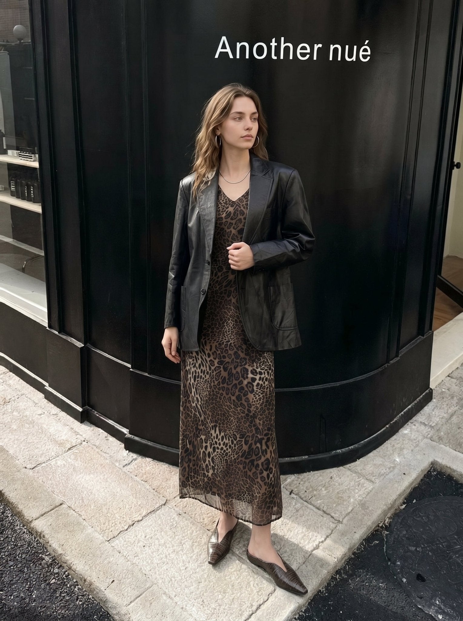Elegant V-neck Minimalist Dress for Women - Nettarei