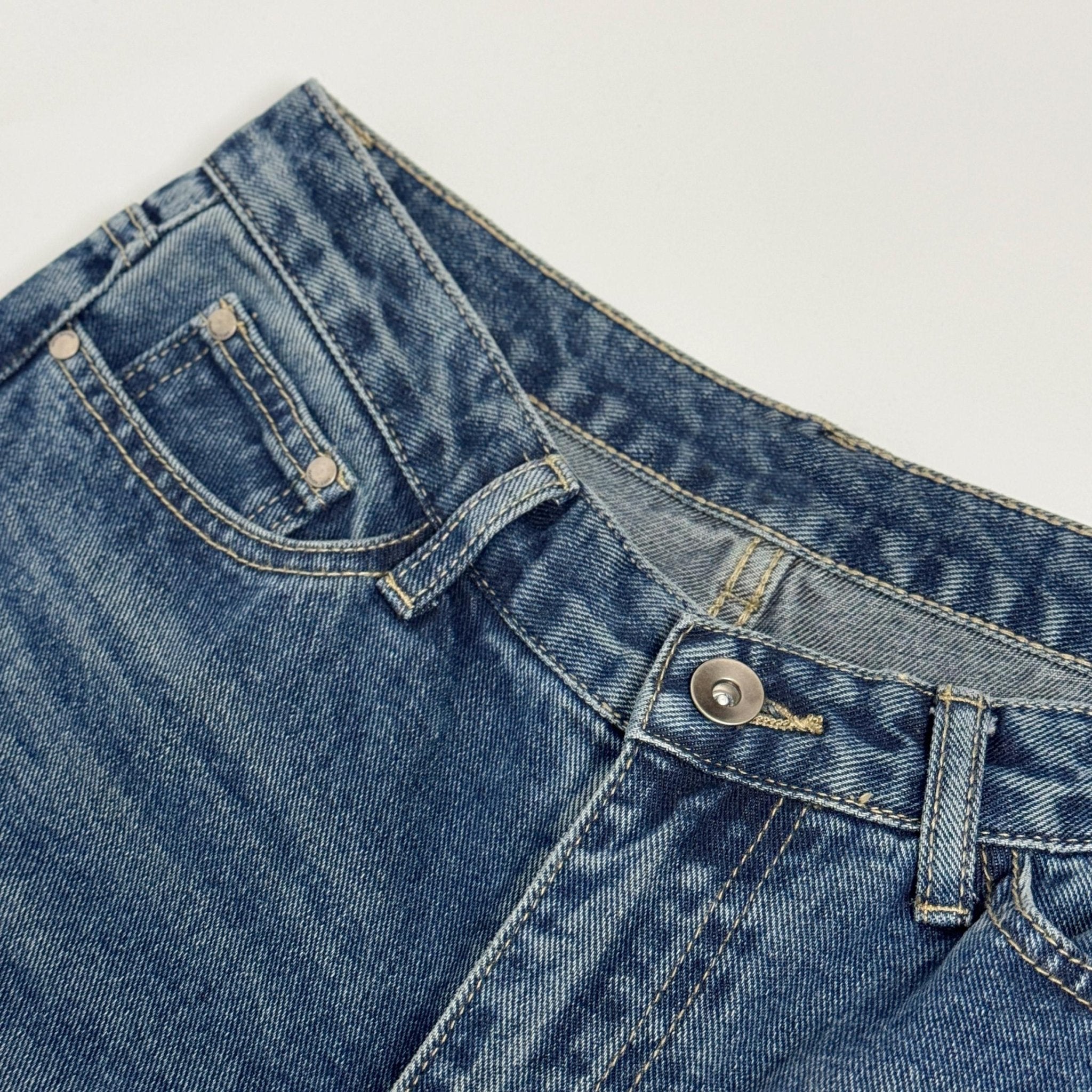 Essential Denim Flared Jeans - Nettarei