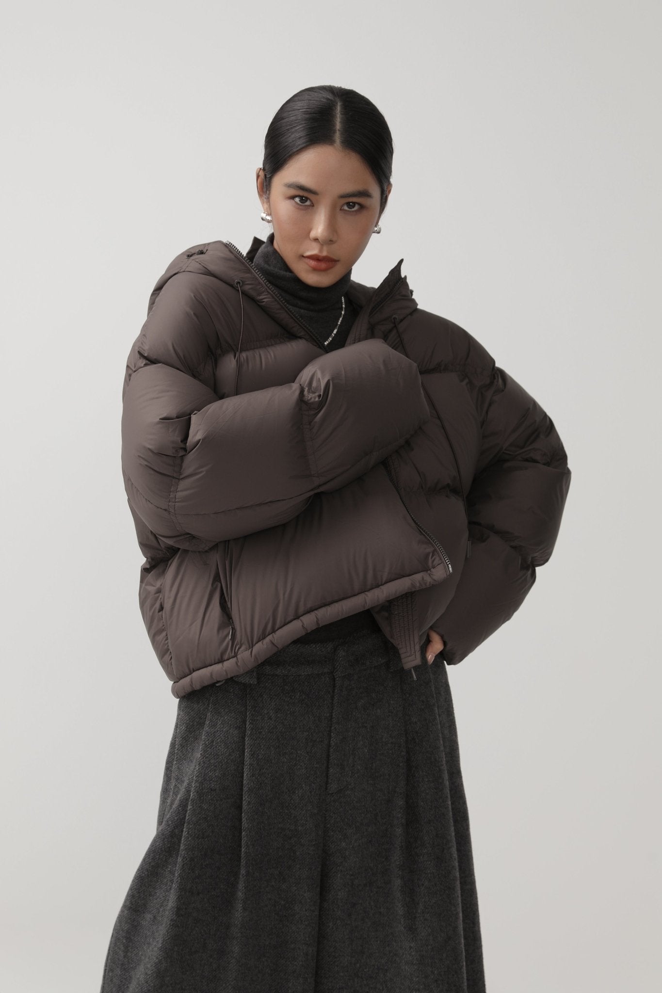 Hooded Short Down Jacket - Minimalist - Nettarei
