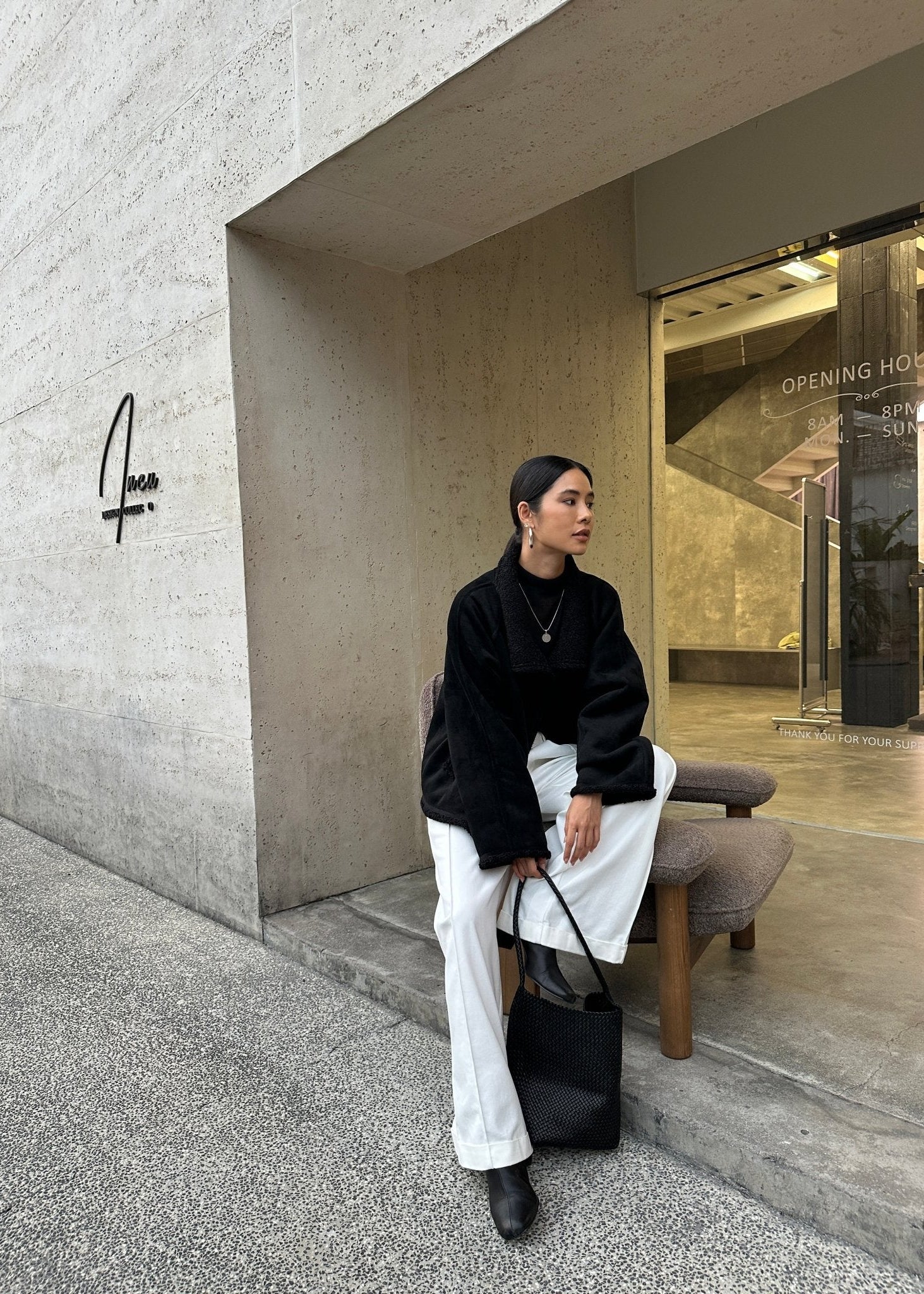 Minimalist Fleece Coat - Nettarei