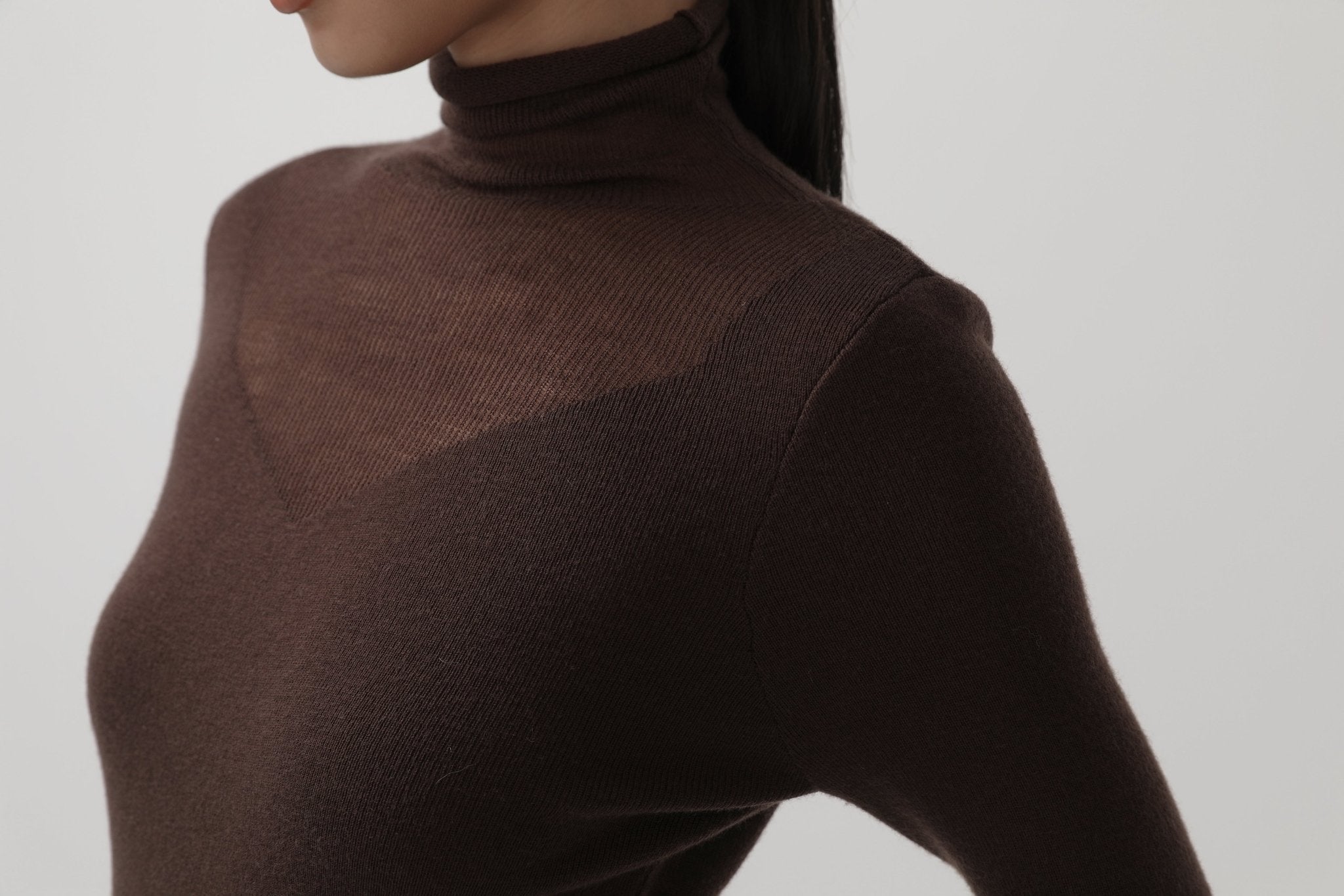 Minimalist Turtleneck Sweater - Nettarei