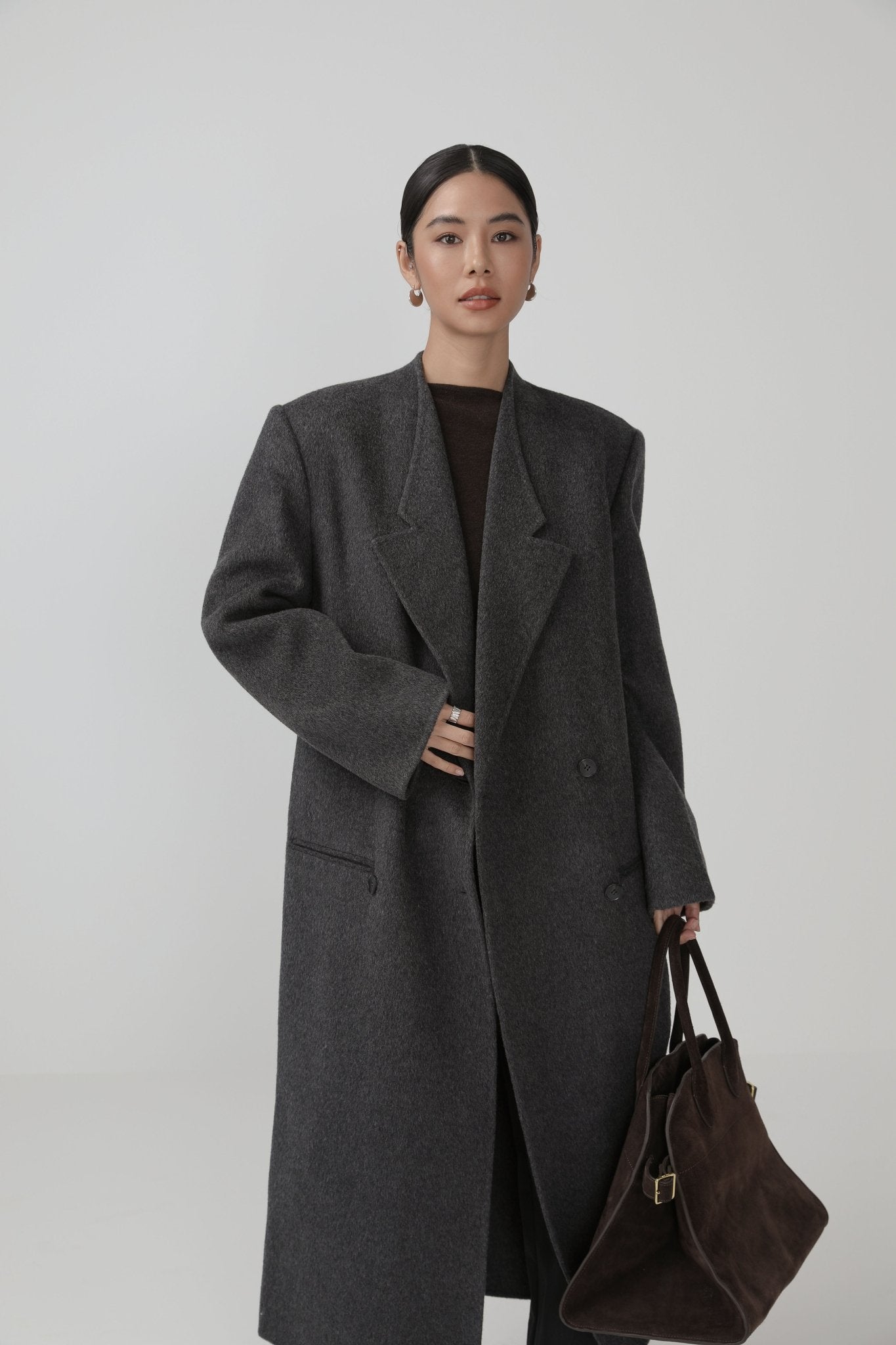 Minimalist Women's Cashmere Coat – Fall - Nettarei