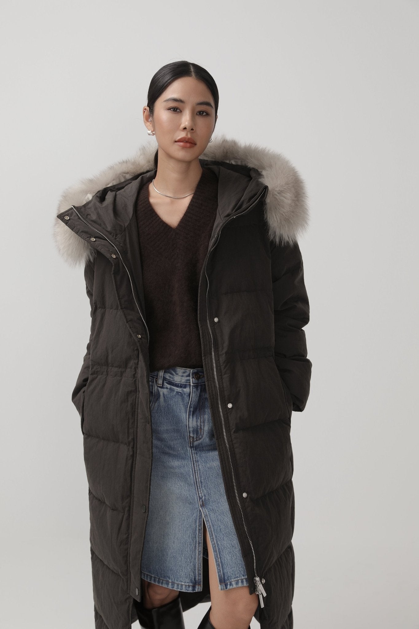 Raccoon Hair Loose V - neck Sweater - Nettarei