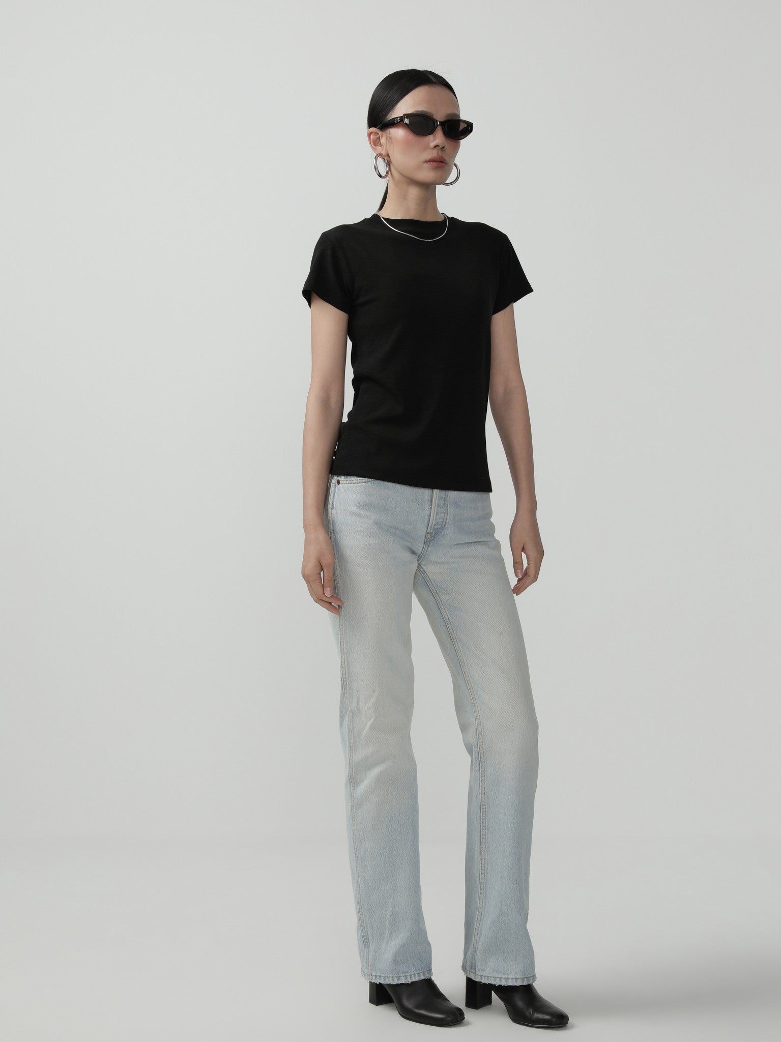 Sleek Minimal Modal Cotton Fitted T-Shirt - Nettarei