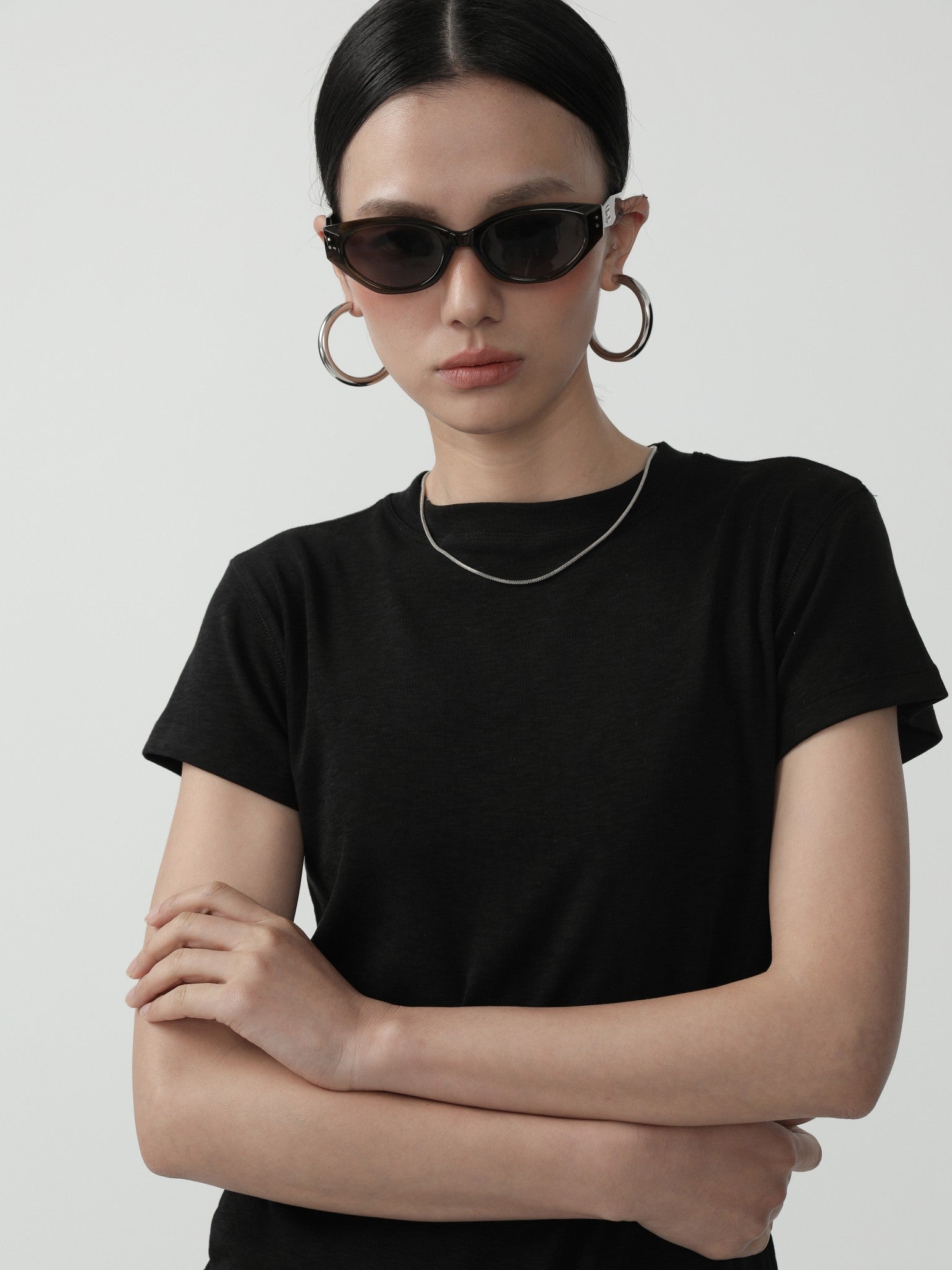 Sleek Minimal Modal Cotton Fitted T-Shirt - Nettarei