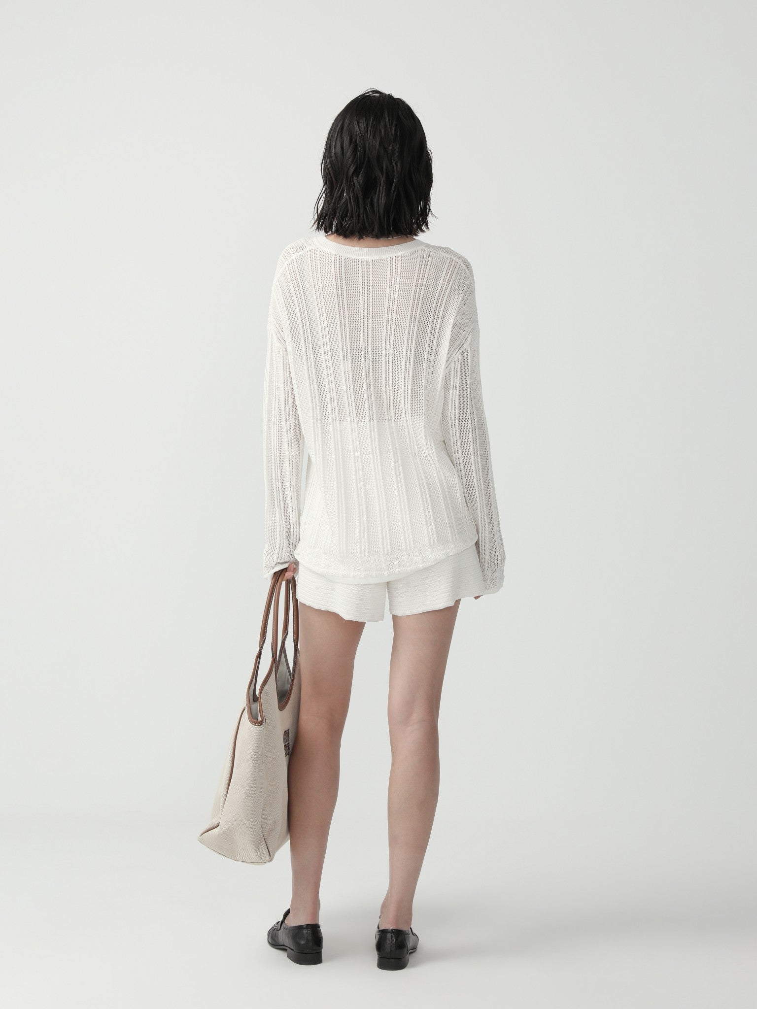 Sleek Minimalist Wide - Leg Knit Shorts - Nettarei