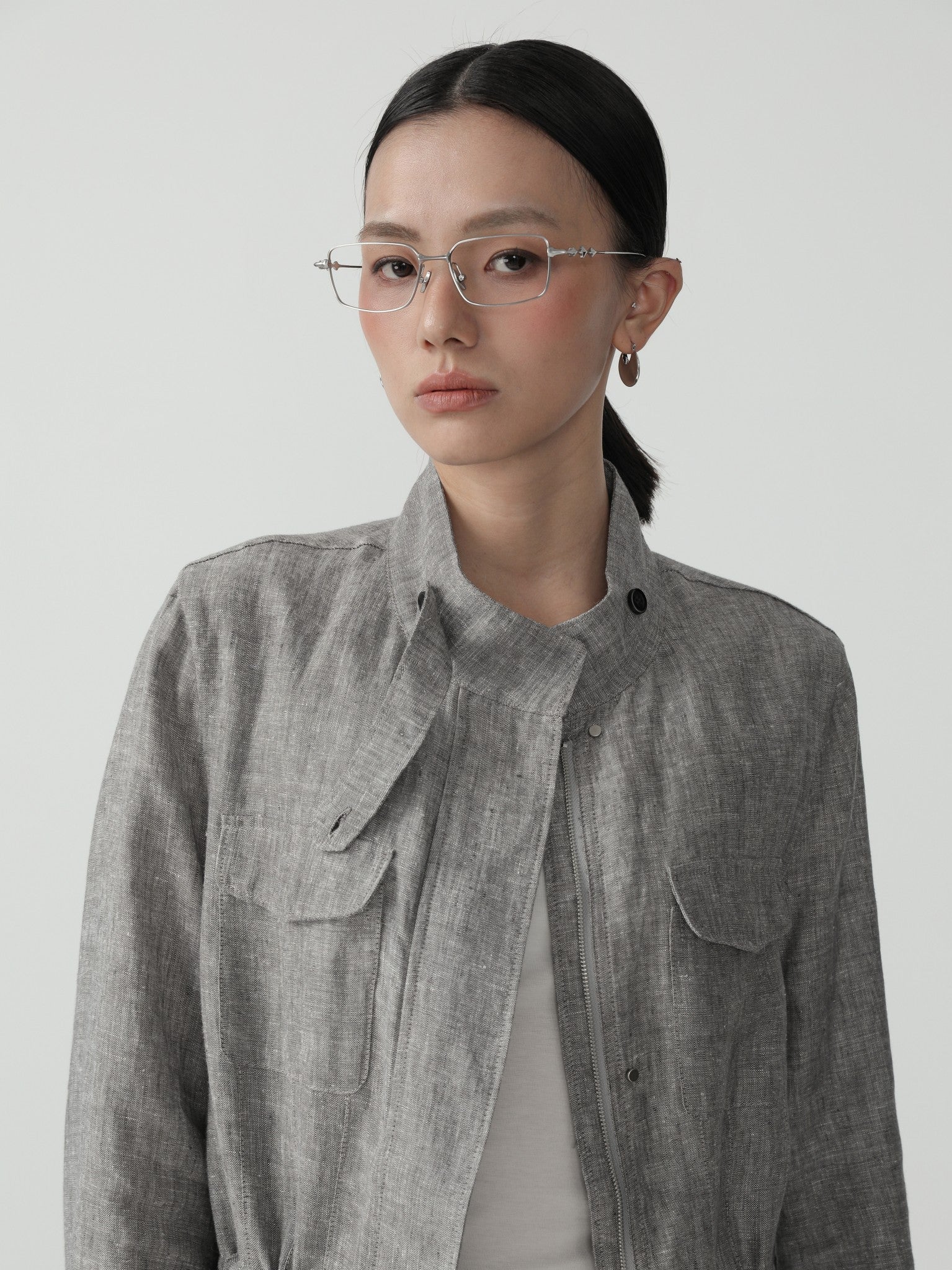 Stylish Minimal Cargo Jacket for Women - Nettarei
